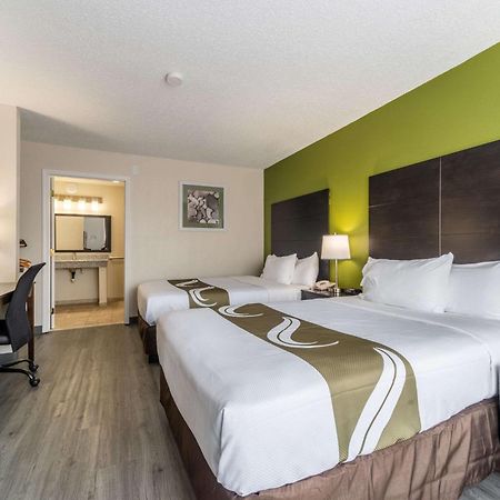 Quality Inn & Suites Vandalia Near I-70 And Hwy 51 Exteriör bild