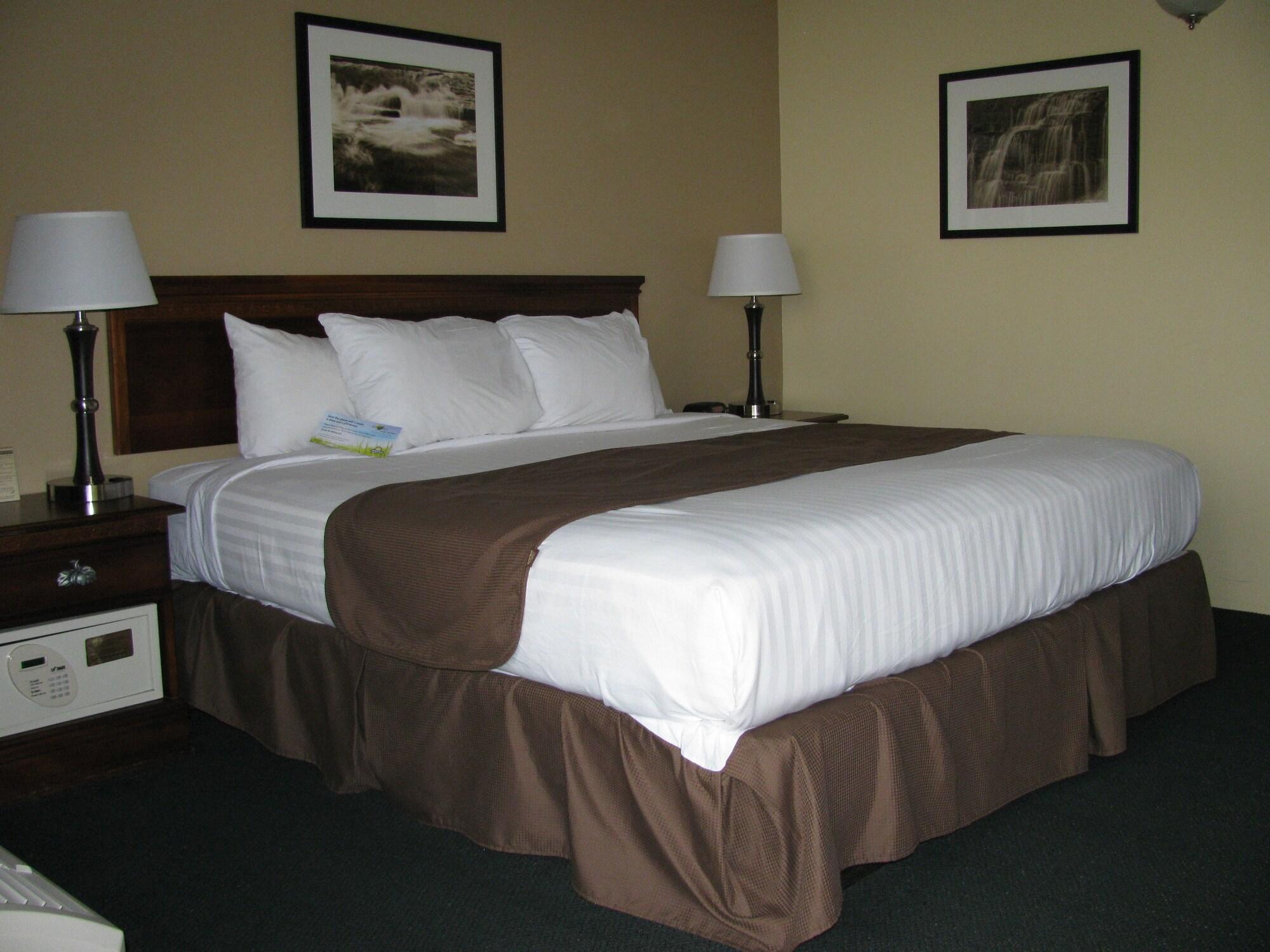 Quality Inn & Suites Vandalia Near I-70 And Hwy 51 Exteriör bild