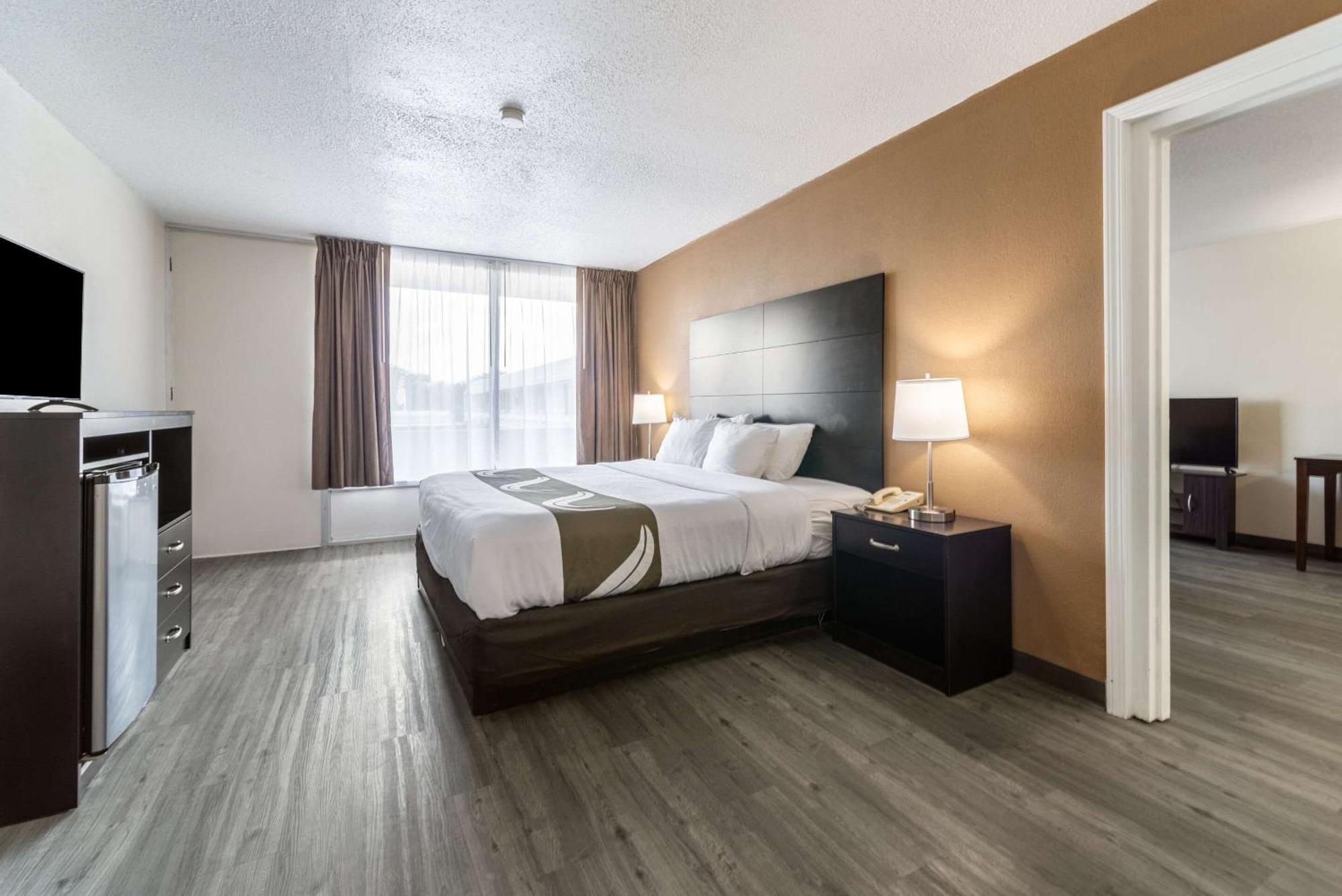 Quality Inn & Suites Vandalia Near I-70 And Hwy 51 Exteriör bild