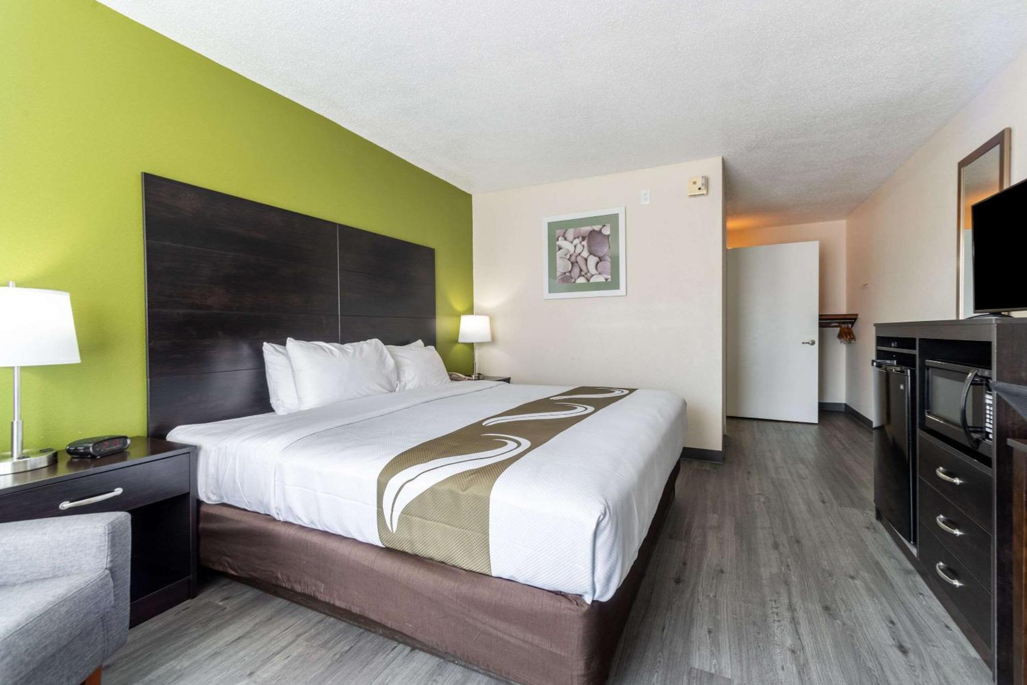 Quality Inn & Suites Vandalia Near I-70 And Hwy 51 Exteriör bild
