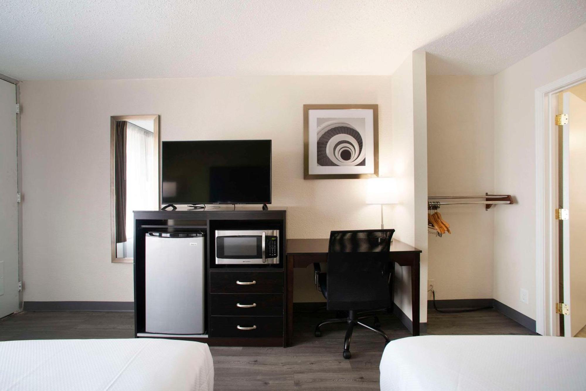 Quality Inn & Suites Vandalia Near I-70 And Hwy 51 Exteriör bild
