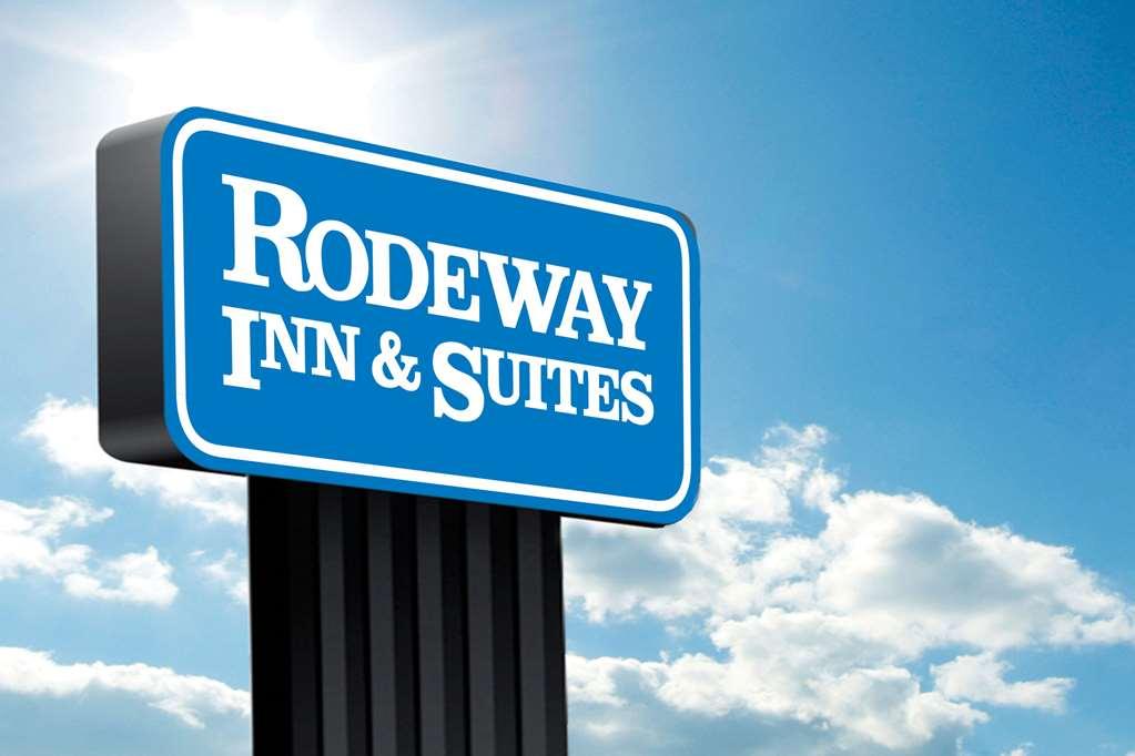 Quality Inn & Suites Vandalia Near I-70 And Hwy 51 Exteriör bild